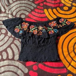 AGACI Embroidered TOP
